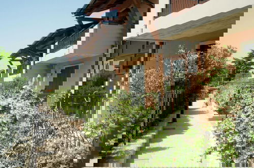Foto 17 - Belvilla by OYO Small Residence With Swimming Pool