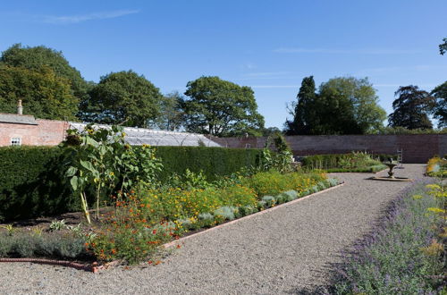 Photo 15 - Garden View Cottage in a Grade Ii'listed Property