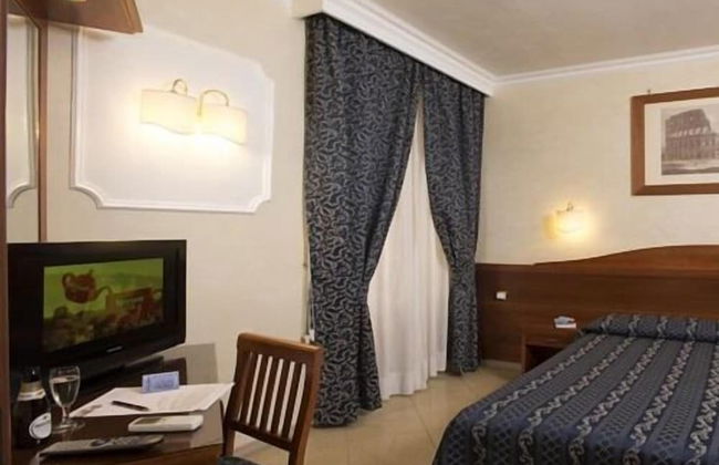 AdoraSuite B&B - Photo 24