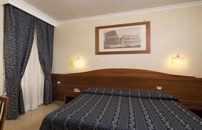 AdoraSuite B&B - Photo 26