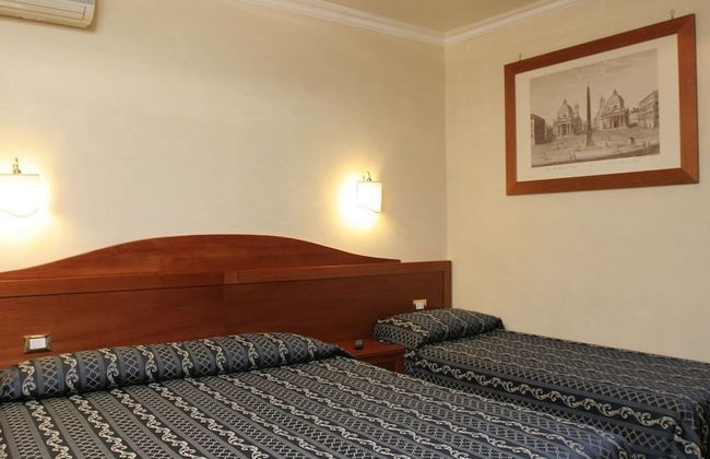AdoraSuite B&B - Photo 11