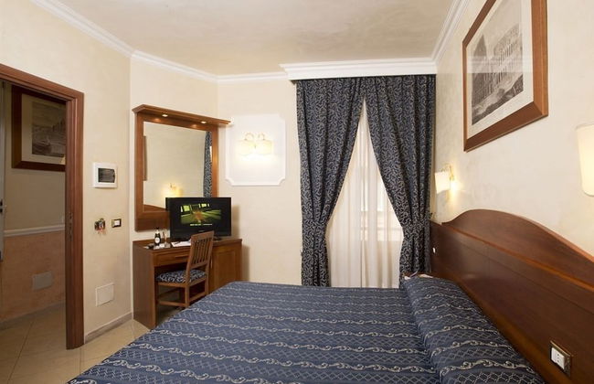AdoraSuite B&B - Photo 10