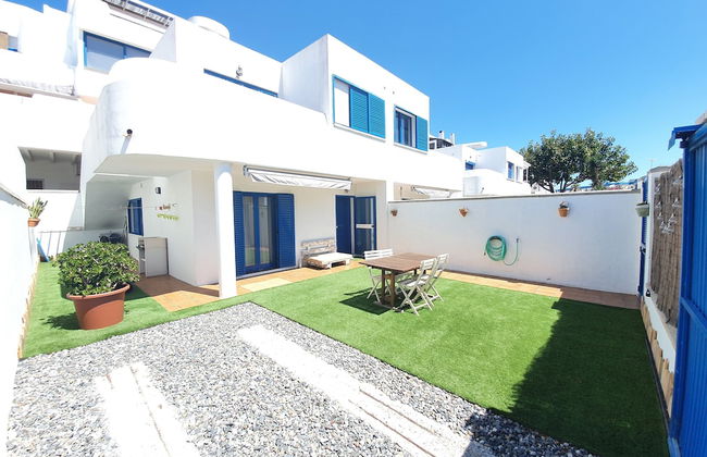 Beach House a 100m de la playa - Foto 1