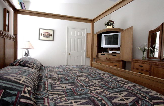4 Bed 2269 - Photo 1