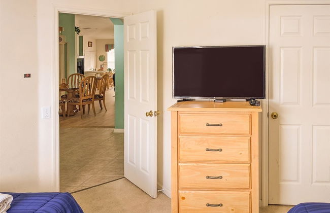 4 Bed 2269 - Photo 13