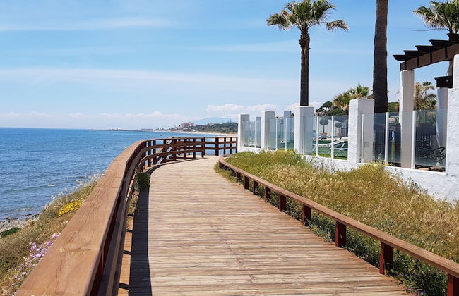 Exquisite Calahonda Beach Studio - Photo 23