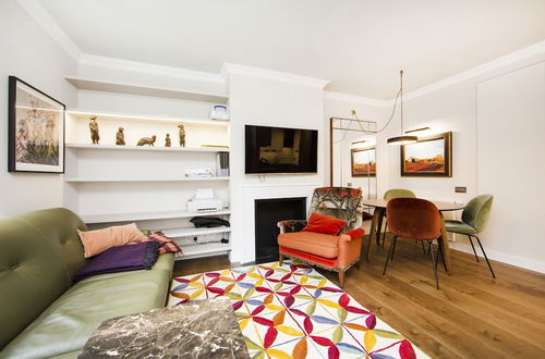 Photo 4 - Super Convenient one bed Apartment With Terrace Just off Kensington High Street