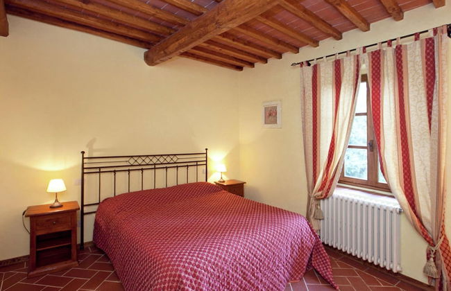 Farmhouse in Loro Ciuffenna With Pool & Garden - Foto 4