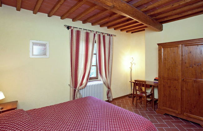 Farmhouse in Loro Ciuffenna With Pool & Garden - Foto 2