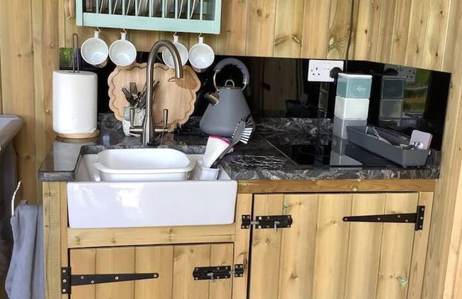 The Shepherds Hut at Hafoty Boeth - Foto 8