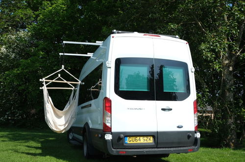 Foto 19 - Superb 4 Berth Campervan With Kingsize bed