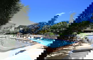 Foto 3 - Anna Maria Island Bridge Port Beach Resort
