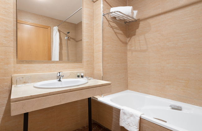 Apartahotel Exe Campus San Mamés - Foto 36