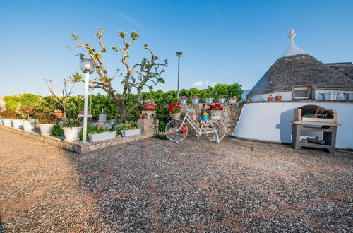 Photo 30 - Trullo Nonna Itria Trullo con Esclusiva Piscina e Idromassaggio