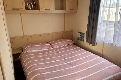 Photo 2 - Lovely 2 Bedroom Static Caravan Brean, Somerset