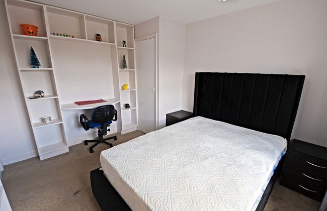 Immaculate 2-bed Apartment in Isleworth by River - Foto 7