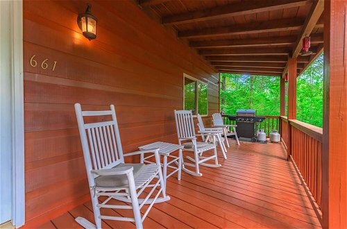 Photo 1 - Firefly-pristine Mountain Cabin With hot tub Screened Porch Fire pit Wifi