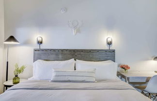 Foto 2 - Brand New Boutique Stay - Stateline, Heavenly, Beach - South Lake Chalet