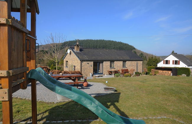 Holiday Home in Hampteau Near River Ourthe - Foto 1