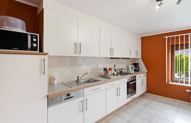Cozy Apartment in Waimes near Ovifat & Robertville Lake - Foto 8