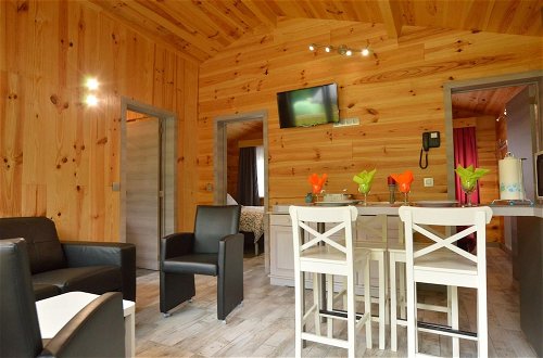Photo 16 - Magnificent Chalet With Private Terrace