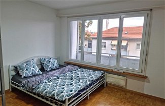 Foto 1 - Entire Flat Close to Airport, Train, Center for 7