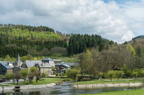 Foto 48 - Wonderful Holiday Home in Noirefontaine With Terrace, Garden