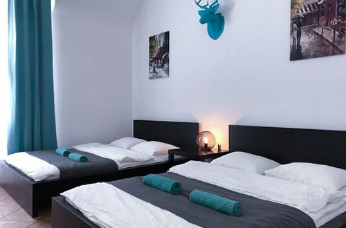 Photo 2 - Charles Bridge Apartment