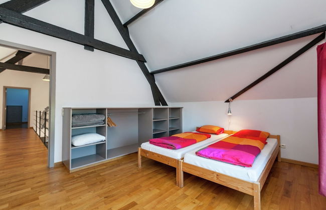 Spacious Countryside Farm Stay - Photo 5