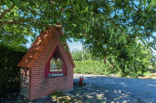 Photo 18 - Countryside Farmhouse in Vleteren With Terrace