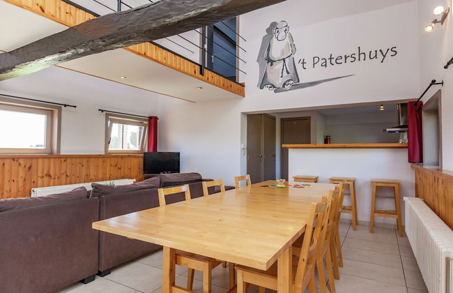 Spacious Countryside Farm Stay - Photo 14