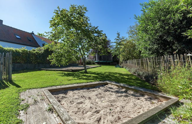 Spacious Countryside Farm Stay - Photo 25