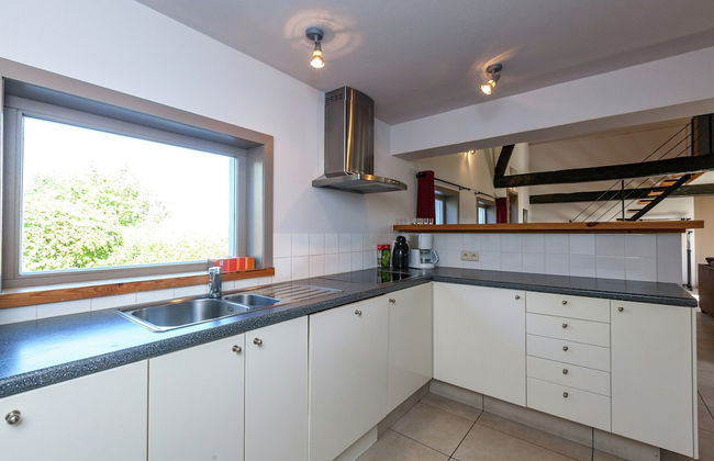 Spacious Countryside Farm Stay - Photo 6
