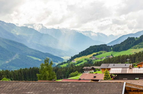 Foto 35 - Sunlit Apartment near Ski Area in Hollersbach im Pinzgau