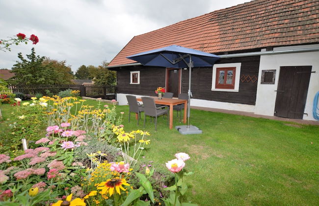 Holiday Home in Forest With Private Pool - Foto 1