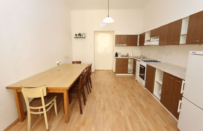 Zizka Home Apartments - Photo 26