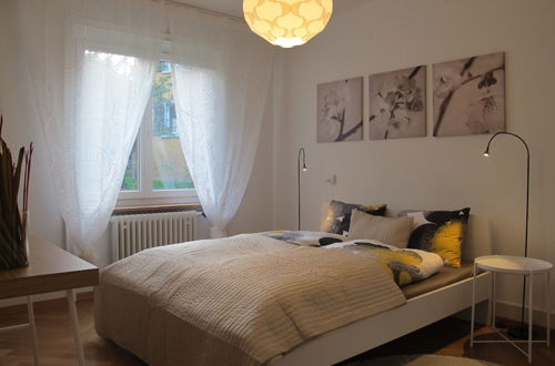 Photo 3 - Zurich Furnished Apartments