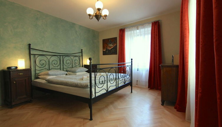 Photo 1 - Cosy Rustic 1 Bedroom Apartment in Mala Strana