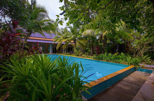 Photo 60 - 6BR Luxury Tropical Pool Villa PH125