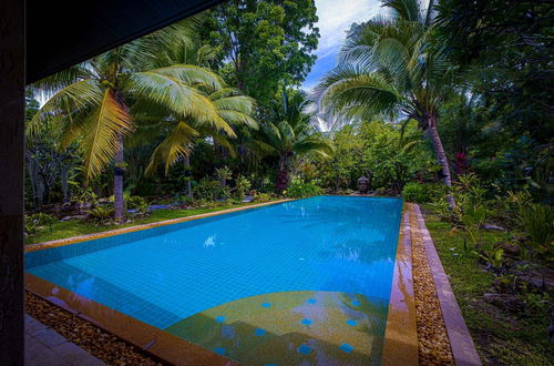 Photo 61 - 6BR Luxury Tropical Pool Villa PH125