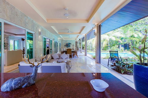 Photo 47 - 6BR Luxury Tropical Pool Villa PH125