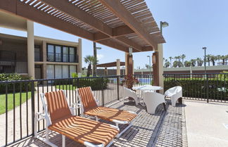 Photo 2 - Sea Vista by South Padre Condo Rentals