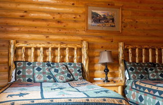 Photo 3 - Country Cabins Inn