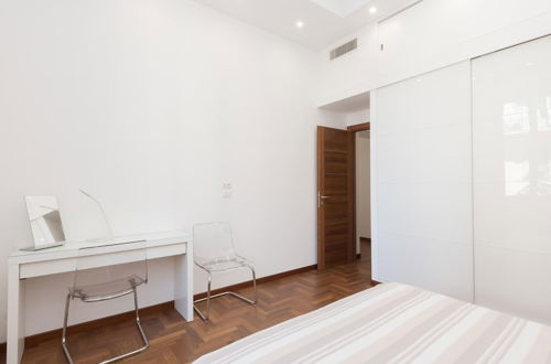 Photo 10 - RSH Popolo Elegant Two Bedroom Apartment