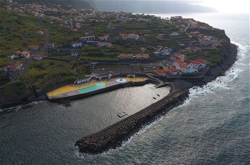 Photo 27 - Lovely Sea View 3-bed House in p Delgada, Madeira