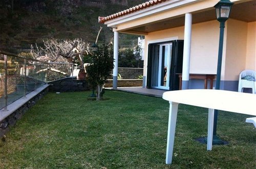 Foto 22 - Lovely Sea View 3-bed House in p Delgada, Madeira