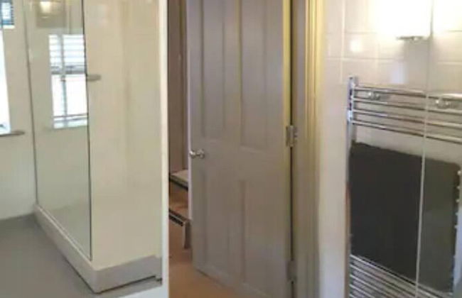 1700s Canalside Cottage Sleeps up to 12 Guests - Foto 17