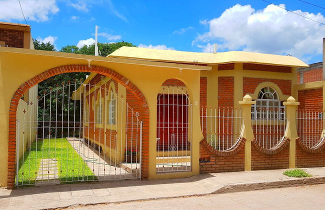 Casa cerca de La Media Luna - Photo 1