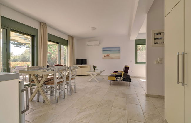 Ouzo Stone Studio - Photo 15