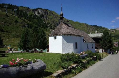 Photo 14 - Spacious Apartment in Riederalp near Ski Trail